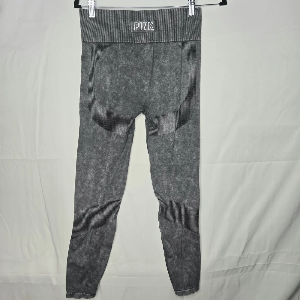 VS PINK Seamless Leggings Gray Acid Wash Size Medium High Waist Activewear